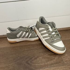 Adidas Break Start Youth Sneakers, Size 6, New in Box, Casual, Basketball